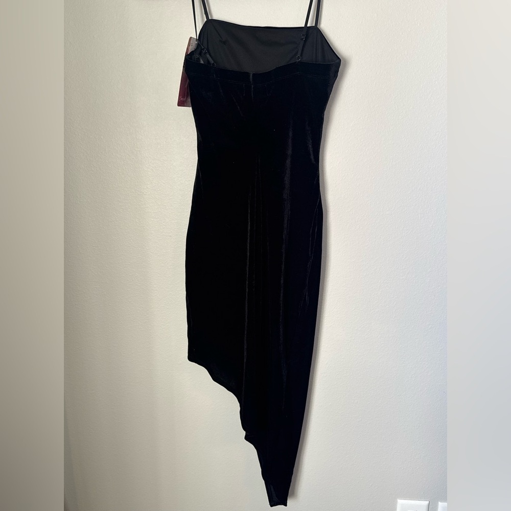 Emerald Sundae Black Velvet Dress NWT - Picture 7 of 7